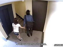 Mikuni Maisaki's Creampie Adventure in Japan
